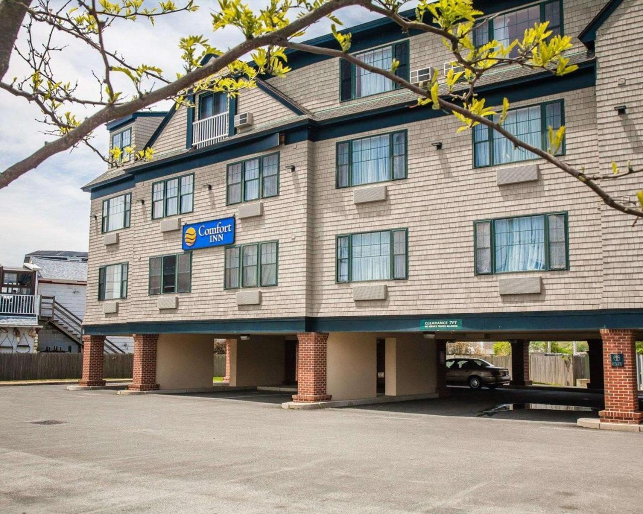 Comfort Inn At Newport Beach Мідлтаун Екстер'єр фото