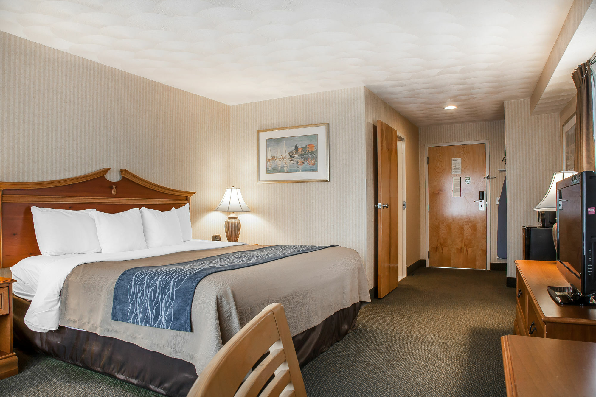 Comfort Inn At Newport Beach Мідлтаун Екстер'єр фото